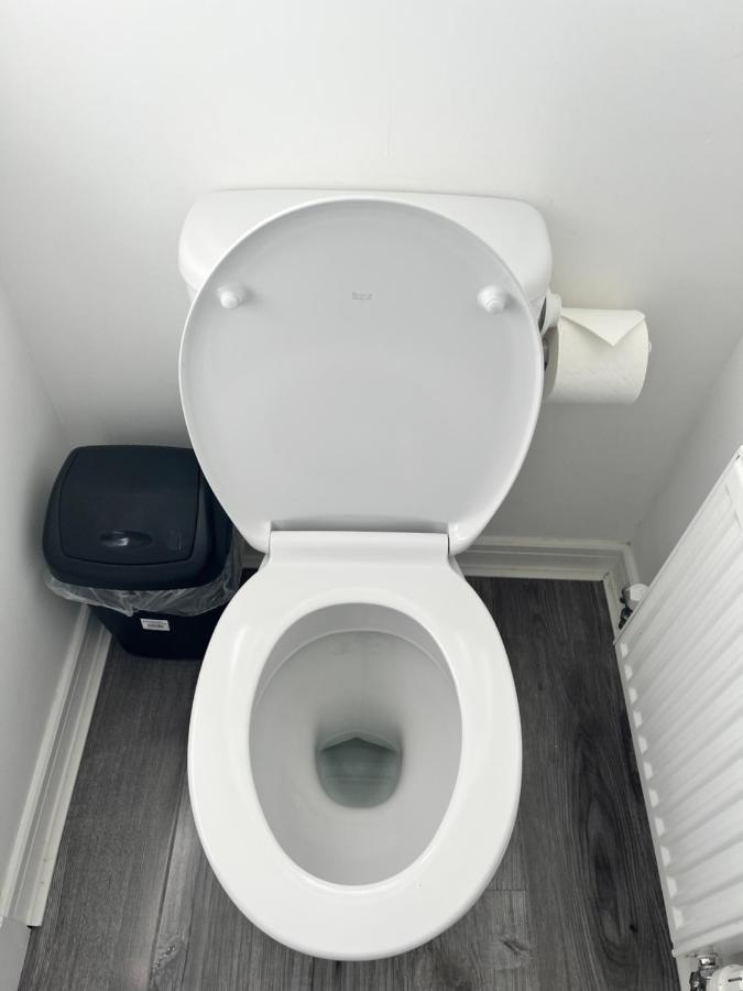 Апартаменты Modern Comfy One Bed - Free Parking *